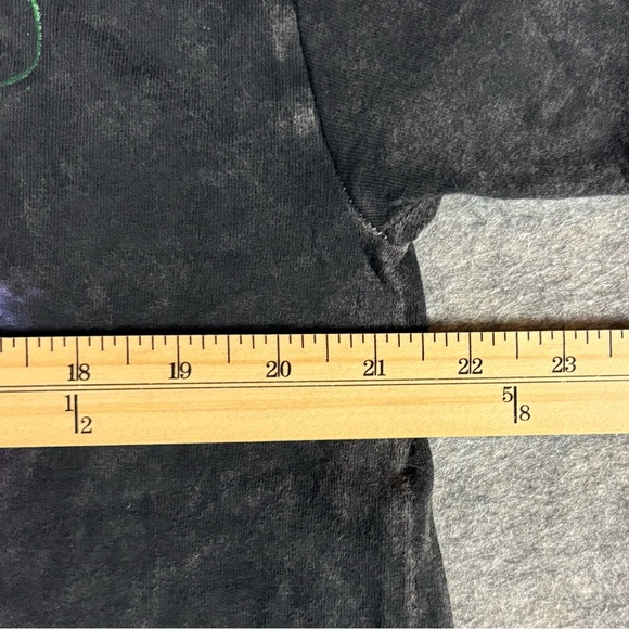 Disney Tim Burton Nightmare Before Christmas Mineral Wash T-Shirt Grey Medium - Picture 6 of 7